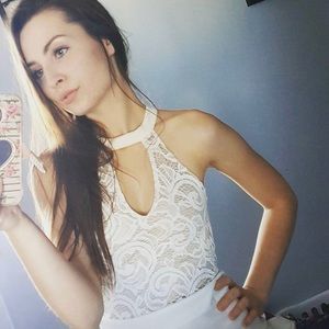 Streetwear XS white/lace dress.